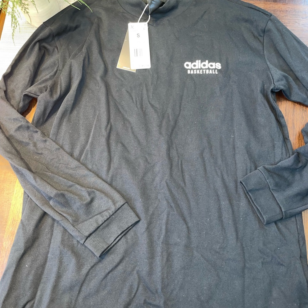 Adidas Basketball Long Sleeve Tee Black Men’s Small NWT Athletic Training Shirt
